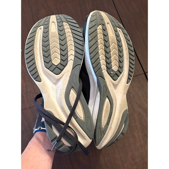 Saucony Women’s 10.5 Wide - Picture 6 of 6